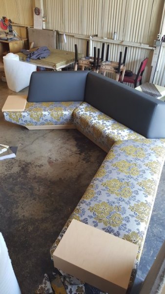 Custom-Commercial-Furniture-for-Restaurants-and-Hotels-by-GN-Upholstery-Los-Angeles-053